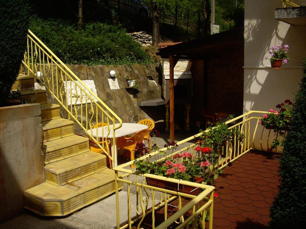 Guest House Rusalka Shipkovo  Eksteriør billede